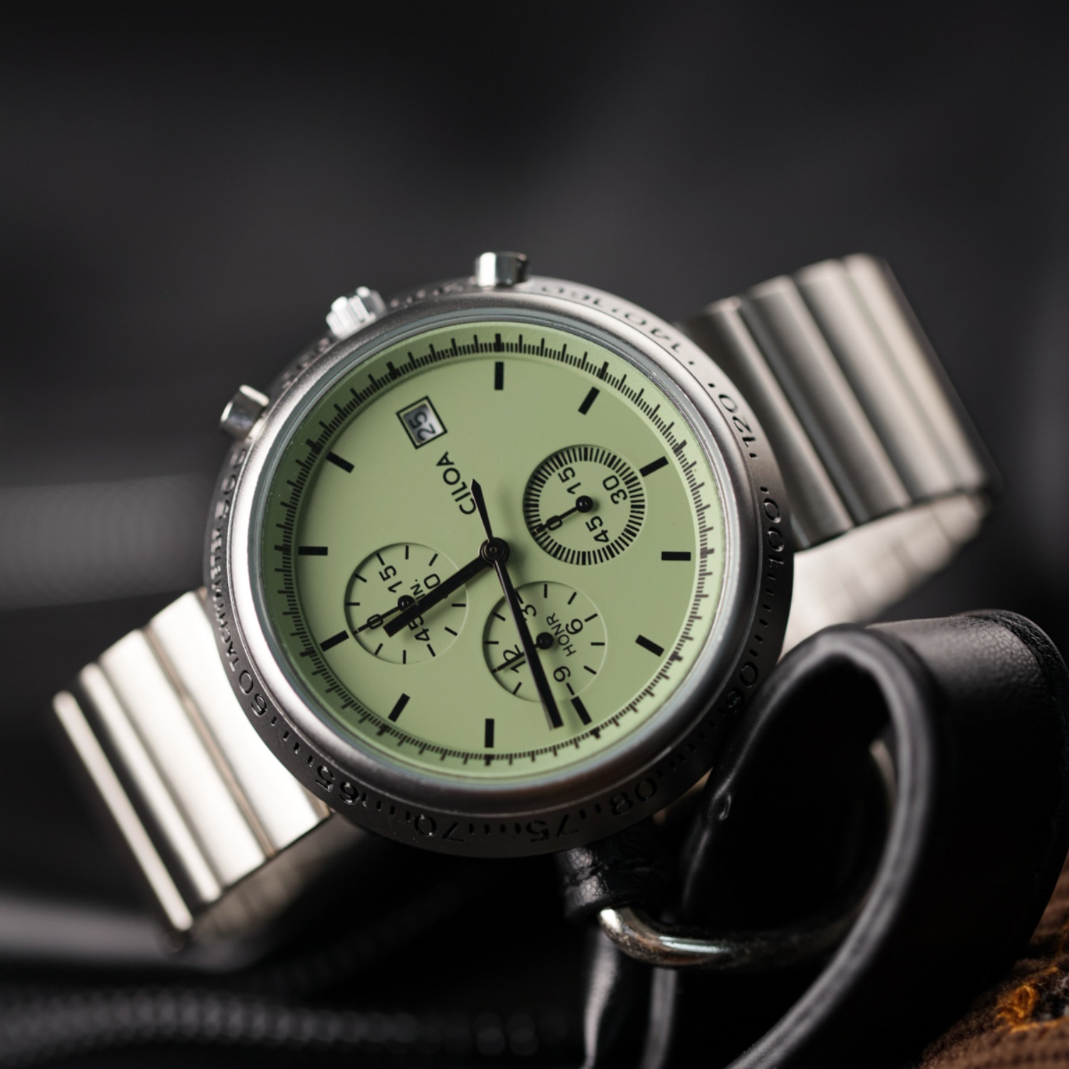 Luxury Watch Trends 2025 - Reloj CILOA de gama alta con