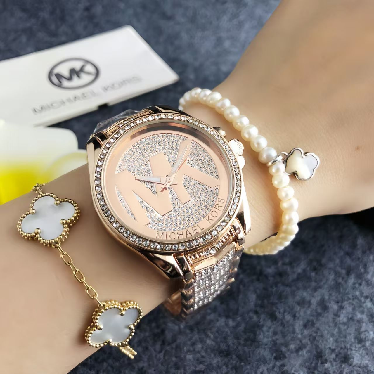 Reloj y Cartera Michael Kors p - Luxury Watch Photography reseña y precio