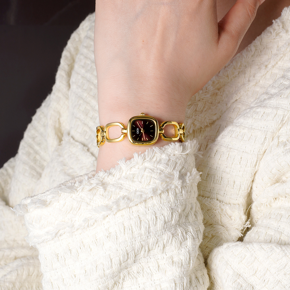 Relojes de Mujer Marca GEDI, E - Luxury Watch List reseña y precio
