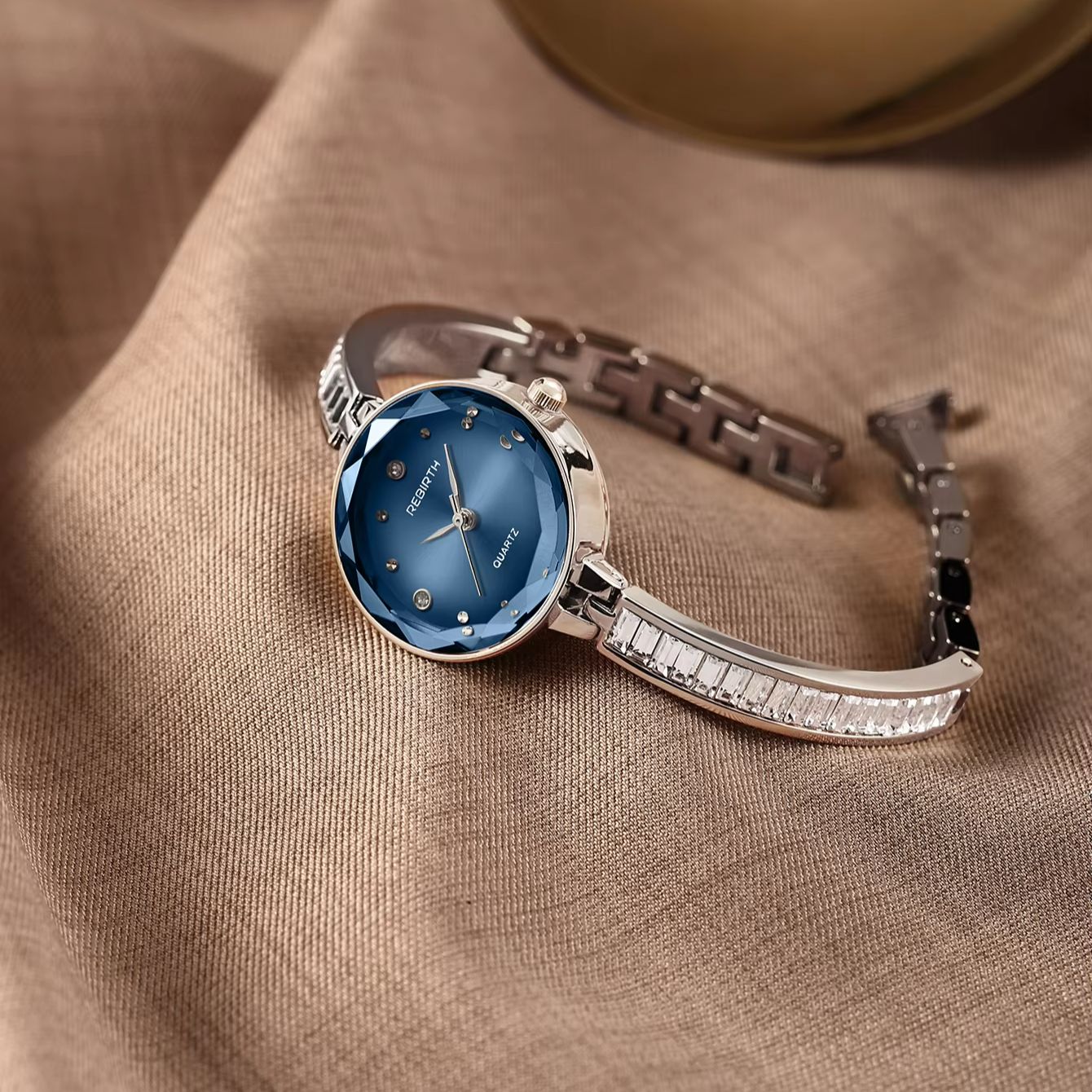 Reloj de Cuarzo para Mujer con - Luxury Watch Diamond reseña y precio